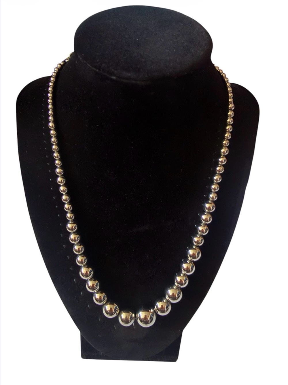 FADI - Elegant Silver Bead Necklace - Classic Women's Jewelry